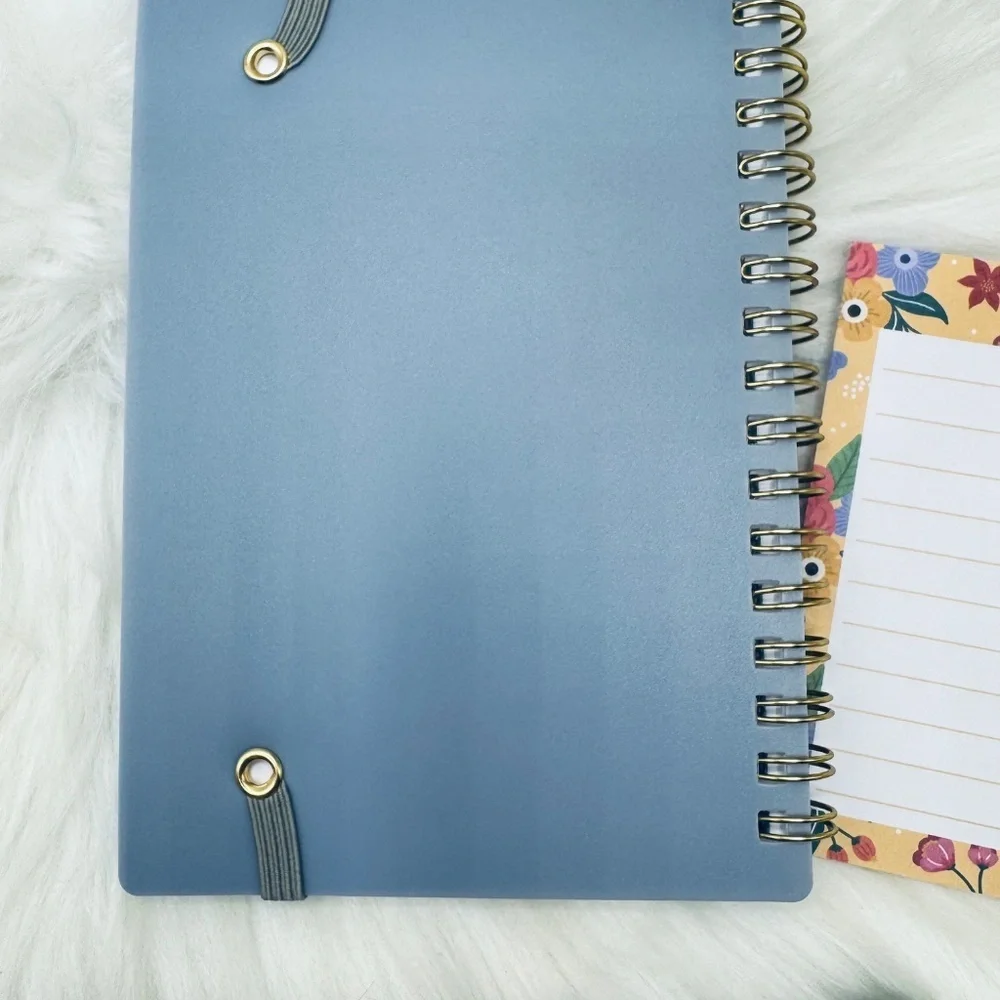 N/A charming stationery